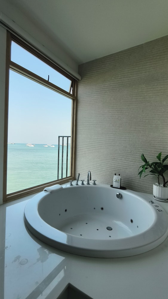 Rachawadee Resort Moonlight 48/50