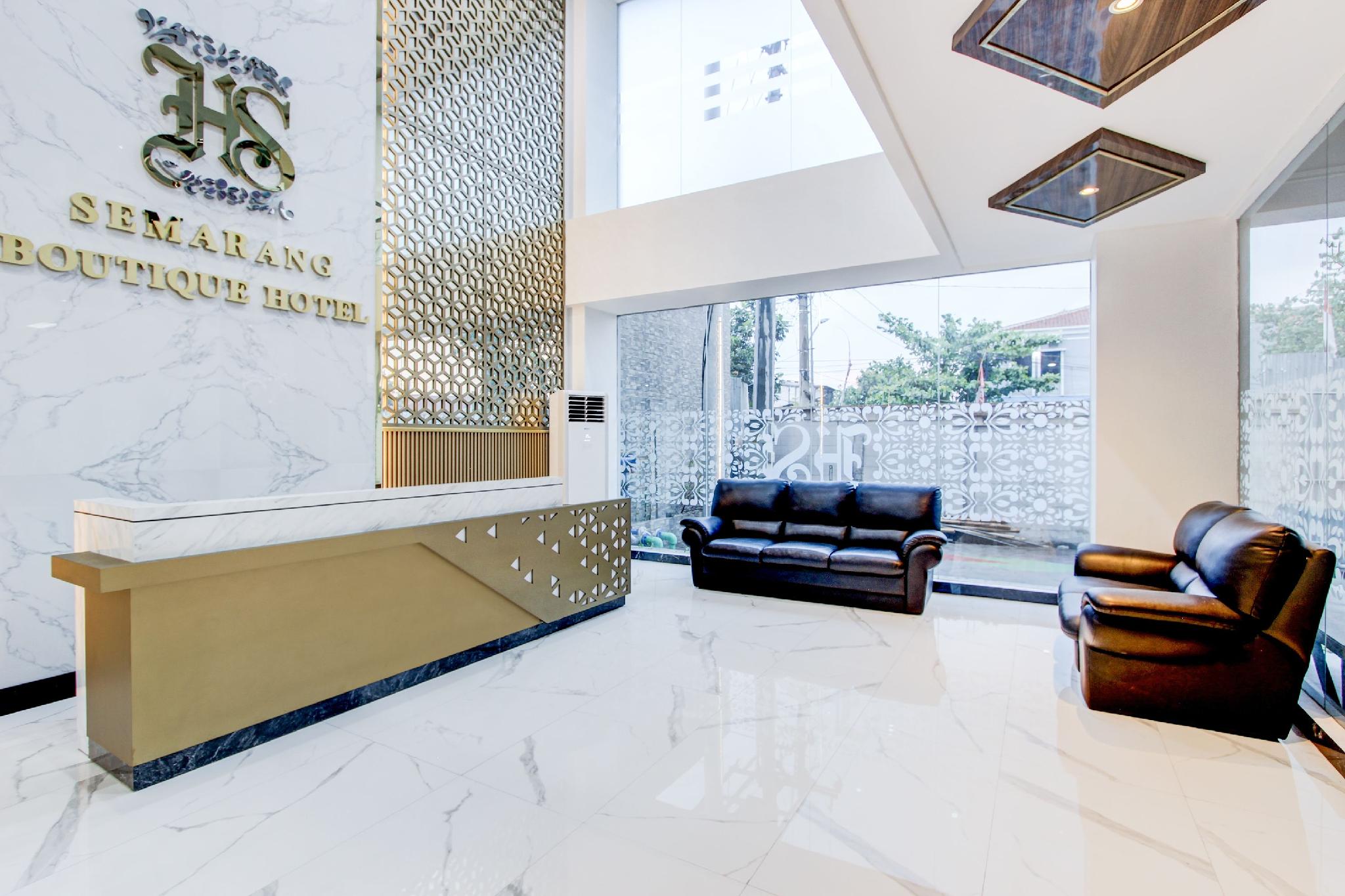Townhouse OAK Near The Park Mall Semarang Formerly Semarang Boutique Hotel 10/32