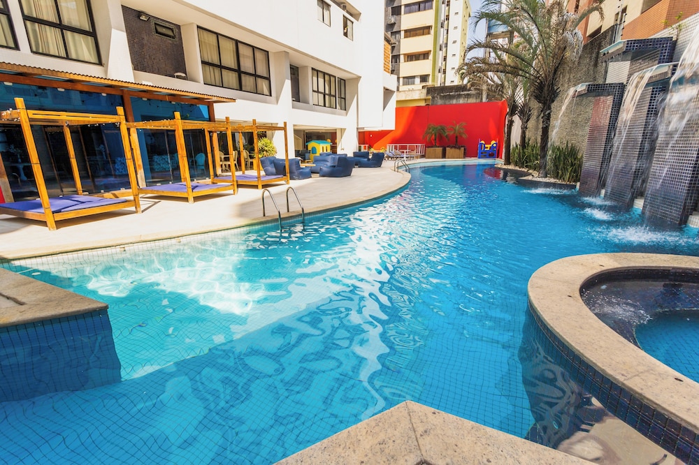 Village Premium Hotel، جواو بيسوا 45/47