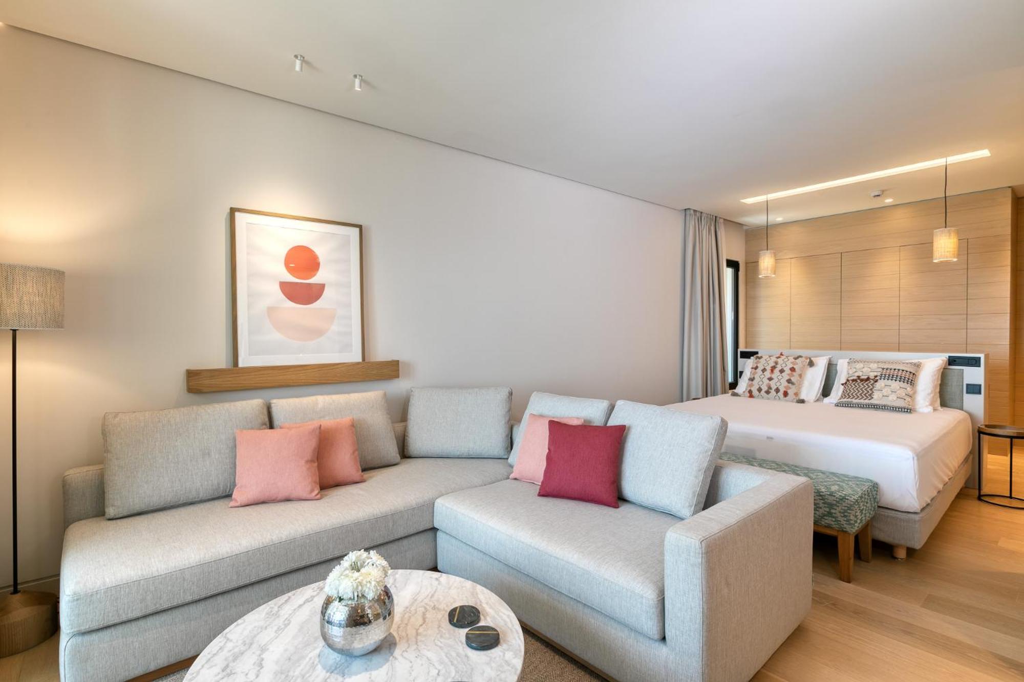 Vathi Cove Luxury Resort & Spa 42/60