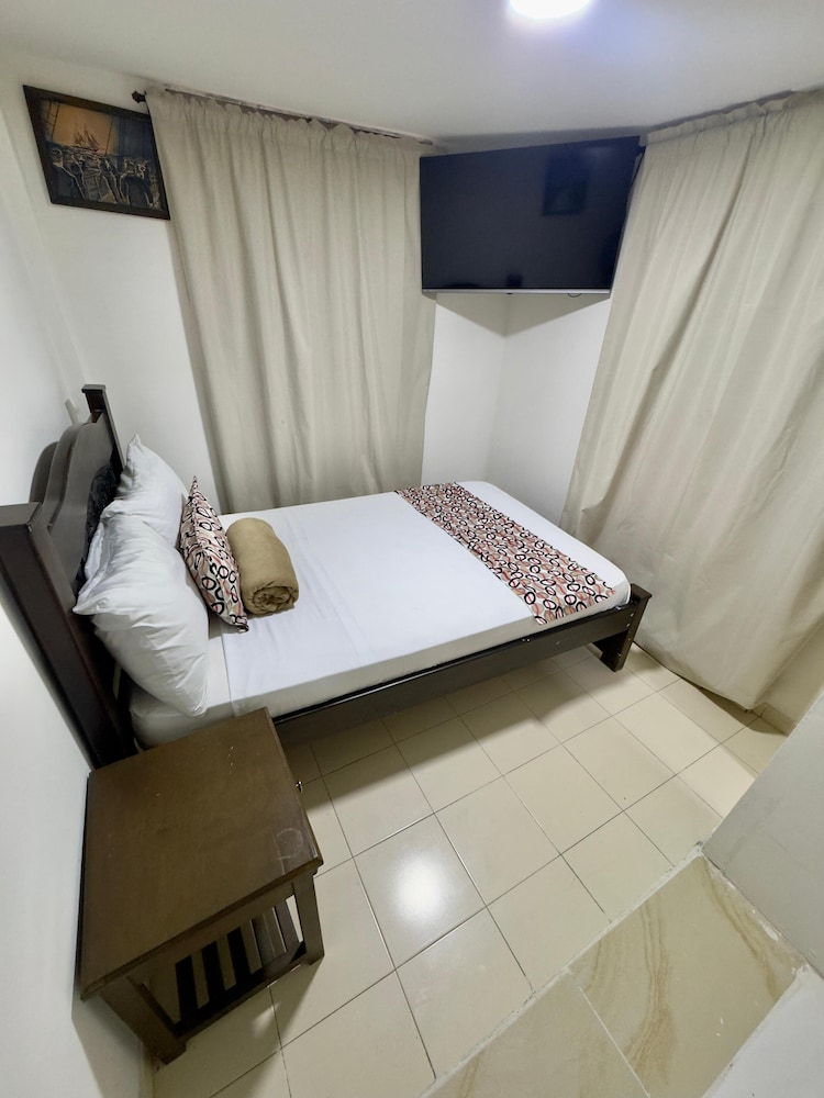 Family, Apartment, 2 Double Beds, City View