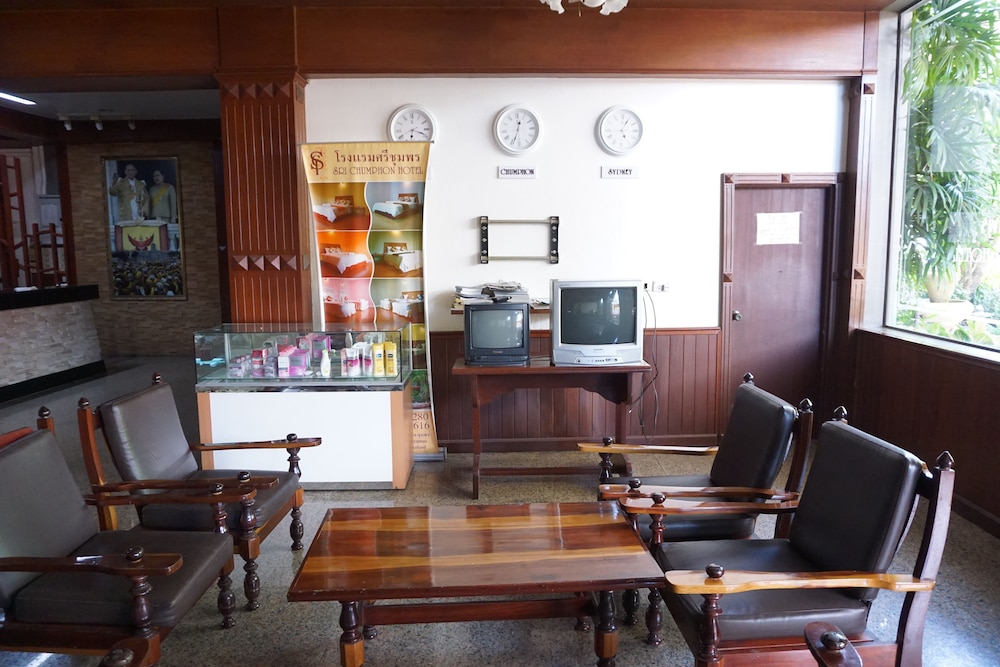 SRI CHUMPHON HOTEL 22/35