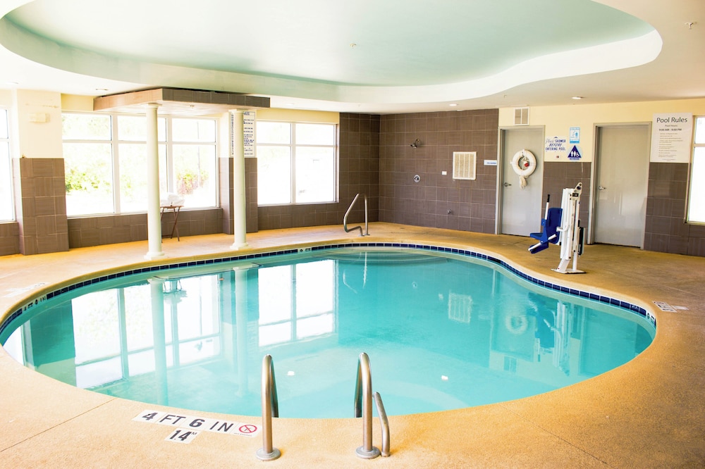 Holiday Inn Express & Suites Havelock NW-New Bern, an IHG Hotel 32/45