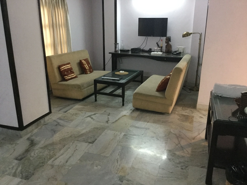 Mewar Inn 27/49