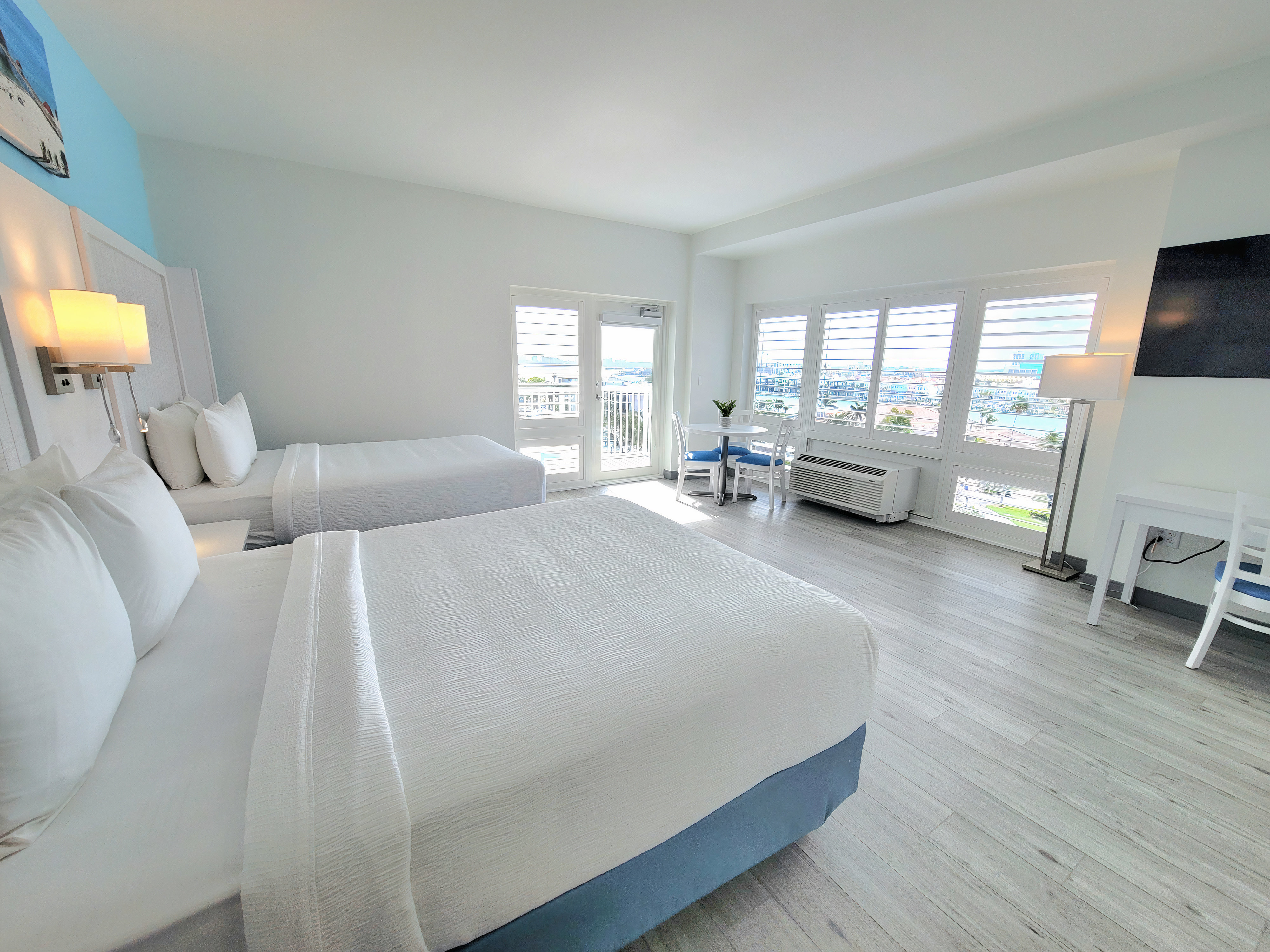 ChartHouse Clearwater Beach Marina Hotel 13/67