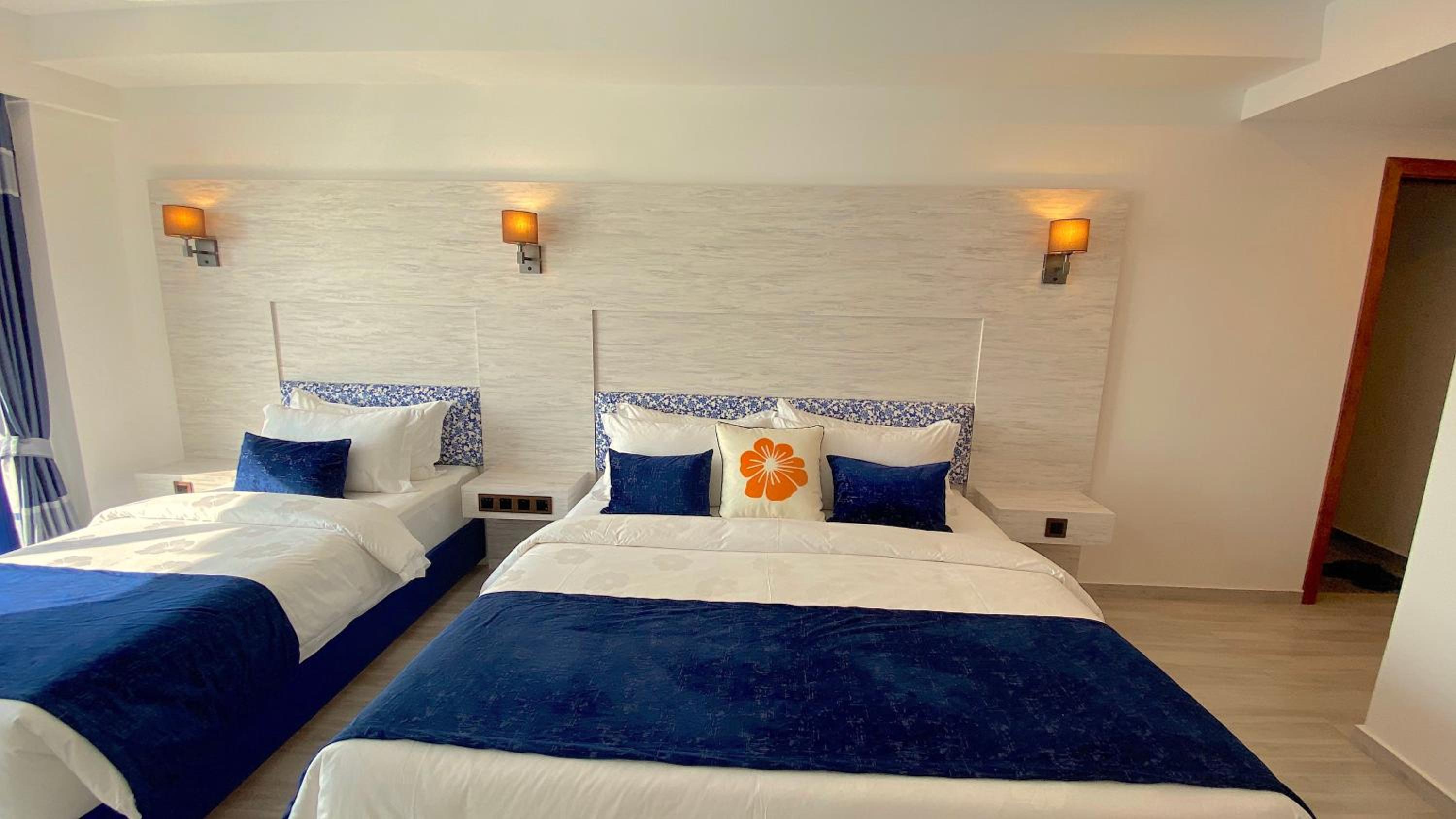 Deluxe, Family, City View, Balcony, Kaani Palm Beach 2/10