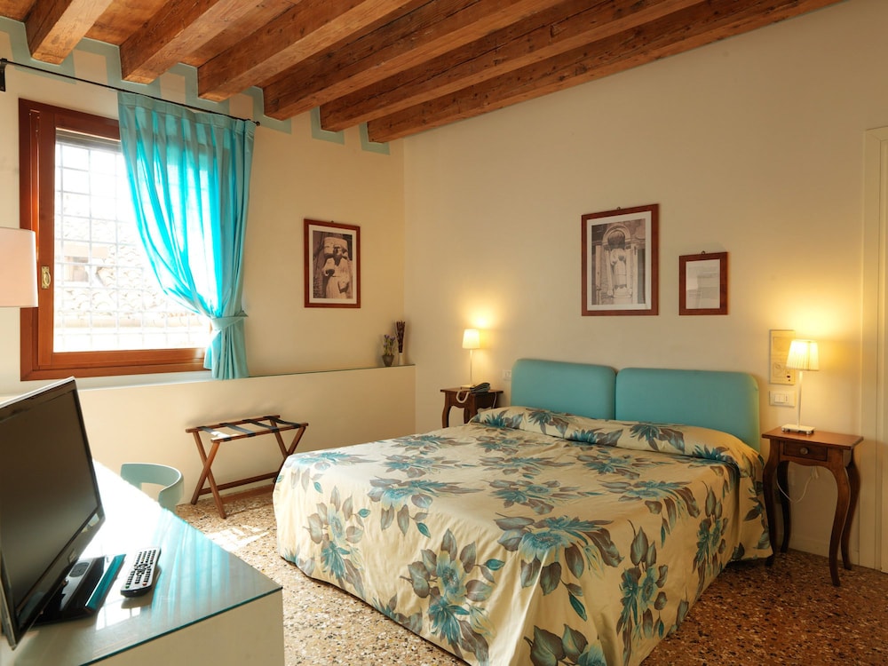 Locanda Ai Santi Apostoli 10/50