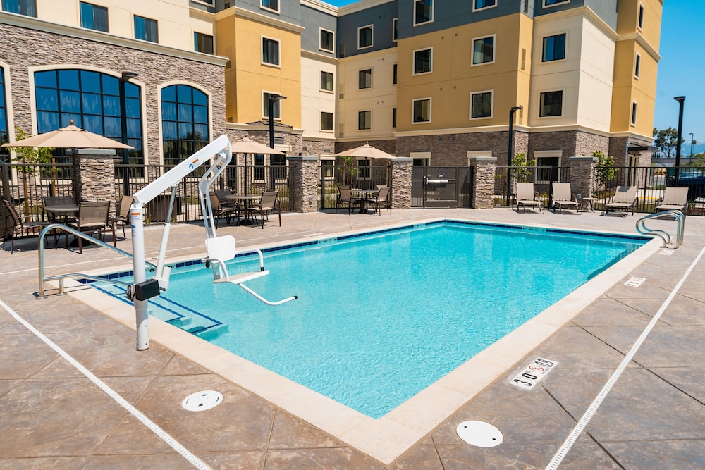 Staybridge Suites Temecula Wine Country 3/48