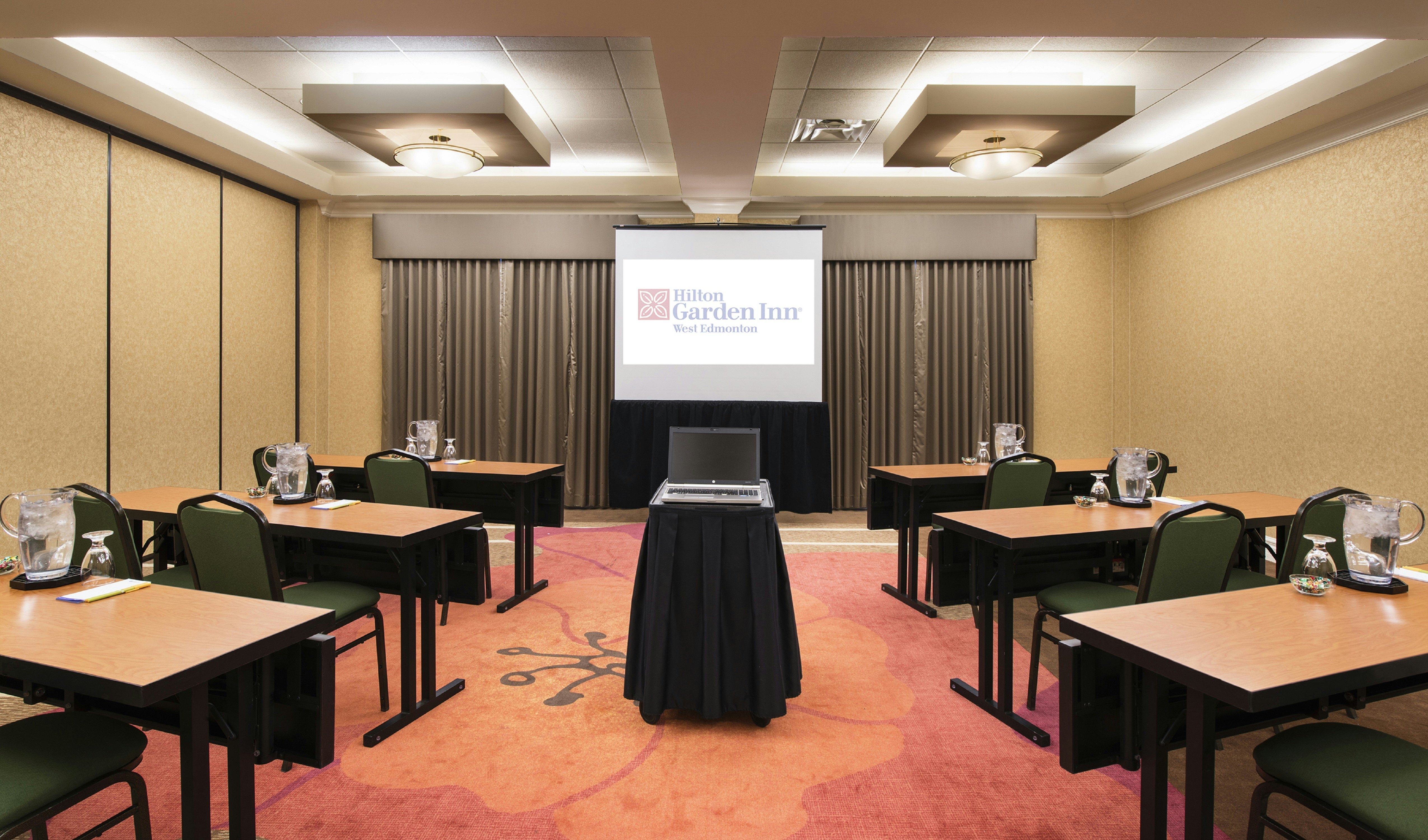 Hilton Garden Inn West Edmonton 40/47