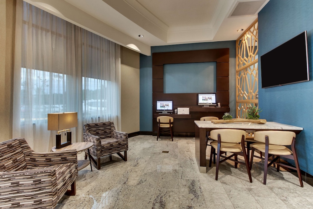 Drury Plaza Hotel Richmond 44/50