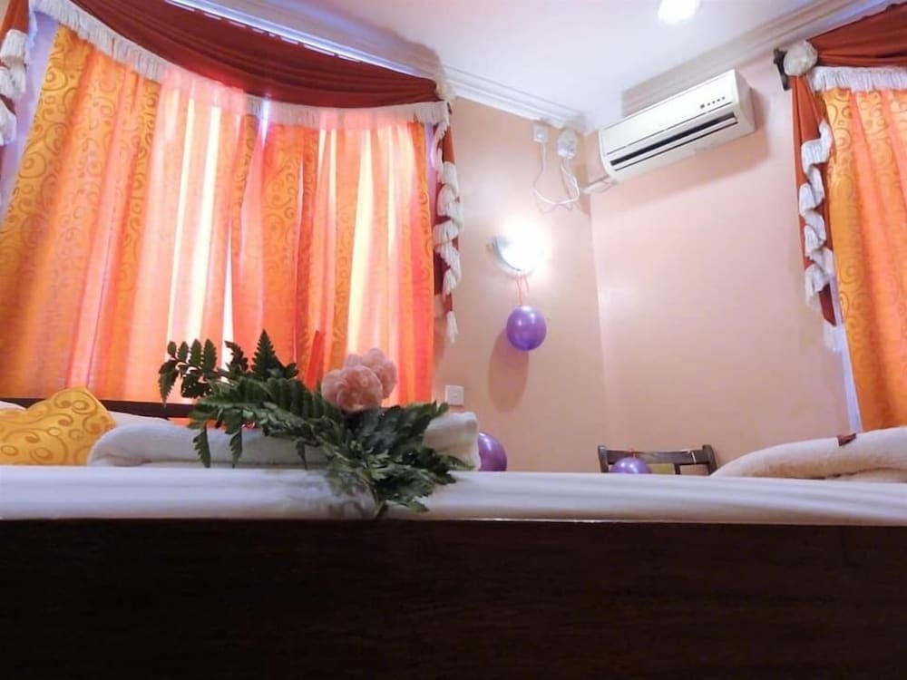 Regency Park Hotel Mombasa 33/42