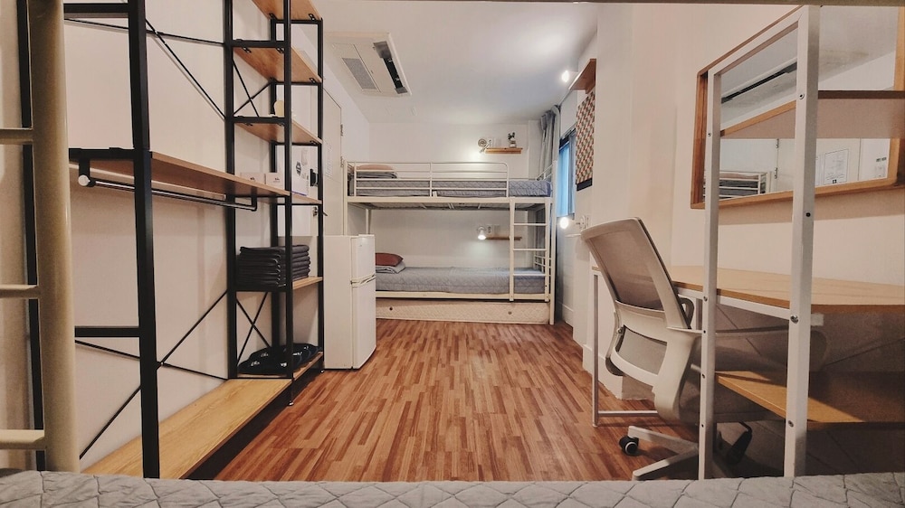 Blueboat Hostel Myeongdong 25/40
