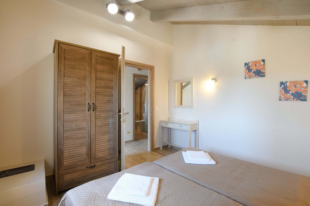 Arismari Villa - Private Pool 5/17