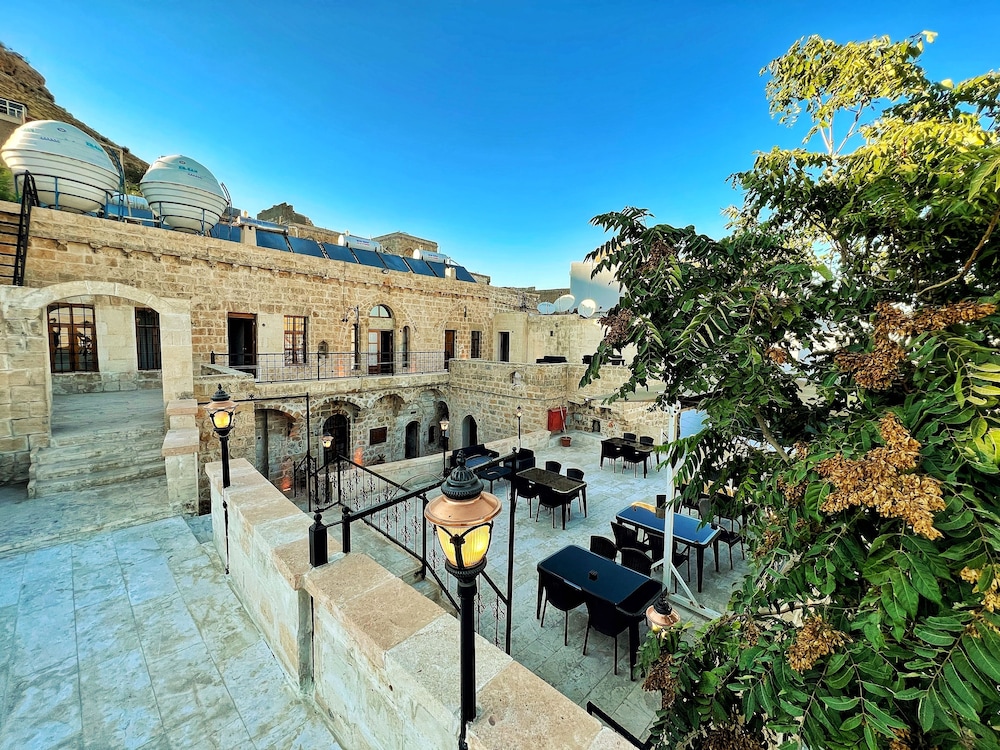 Fairouz Otel 43/50