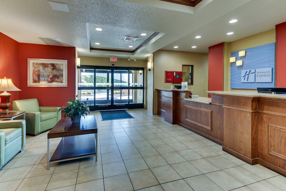 Holiday Inn Express Hotel And Suites Lancaster Lititz 9/73