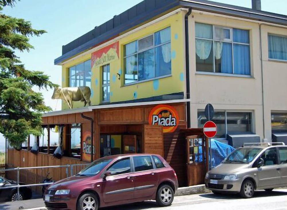 Hostel San Marino 28/32