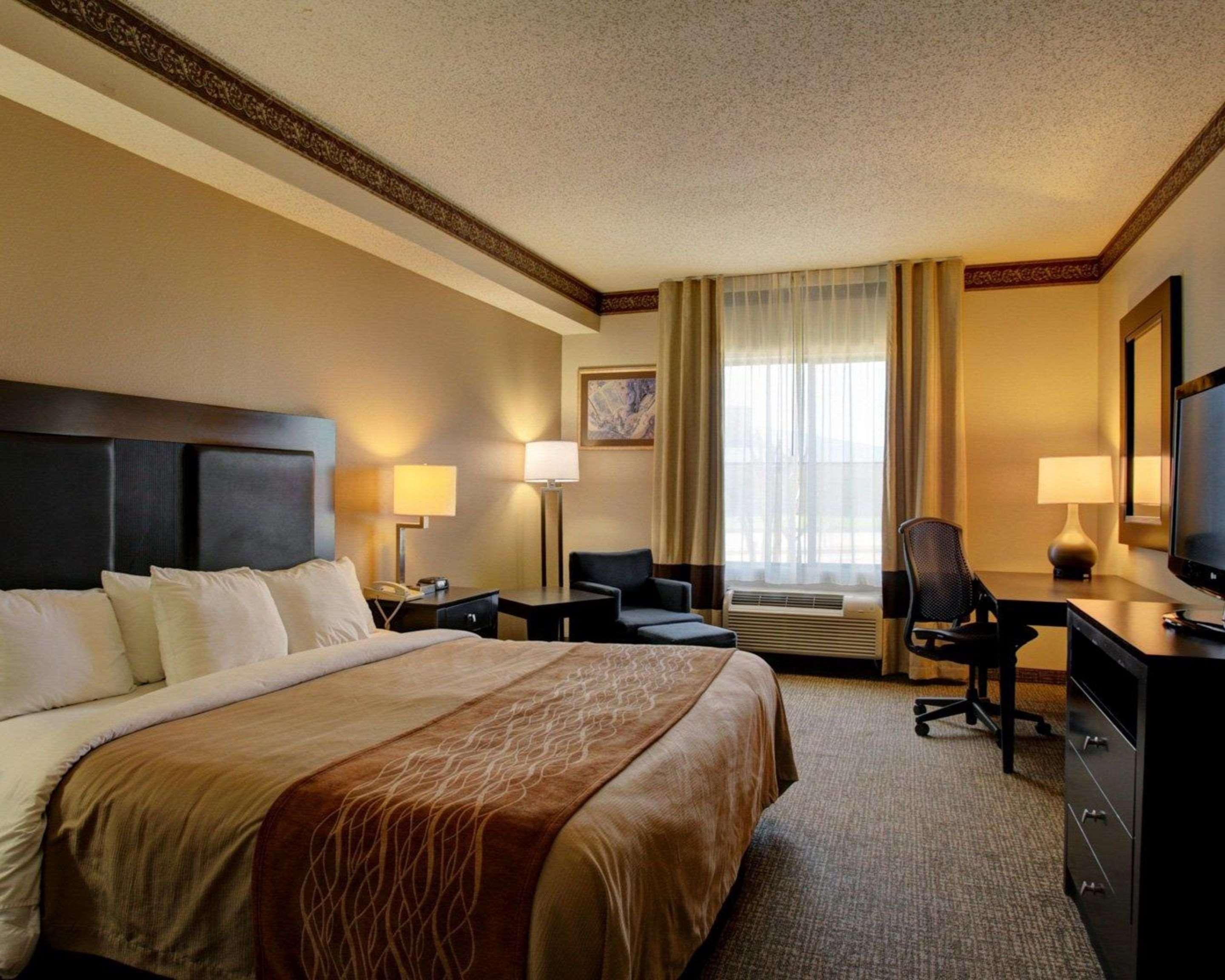 Room, King Bed, Accessible