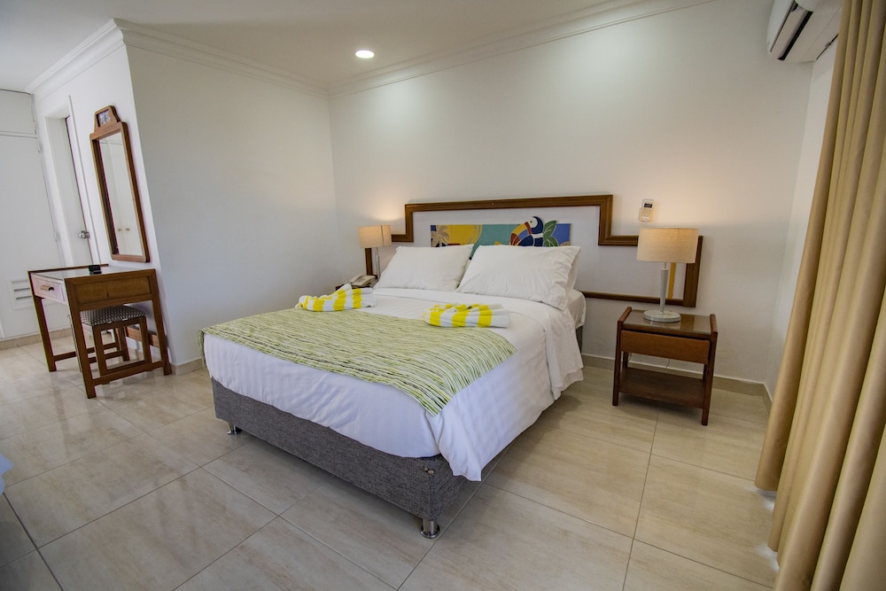 Hotel El Dorado San Andres 43/75