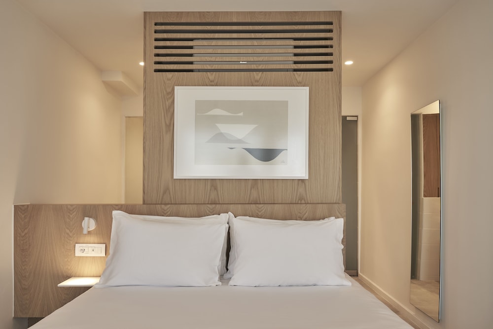 Radisson Resort Plaza Skiathos 9/50
