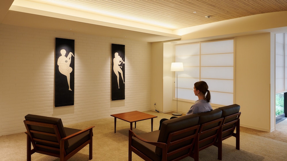Shin Osaka Station Hotel Honkan 11/55