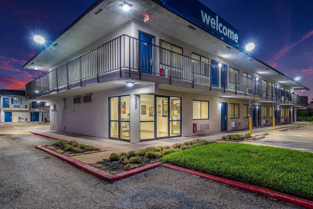 Motel6 College Station, TX - Bryan 7/41