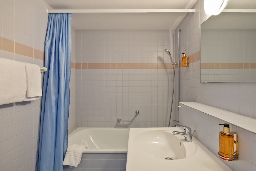 River, Junior Suite, Twin Beds, Sofa، Sorell Hotel Merian 10/10
