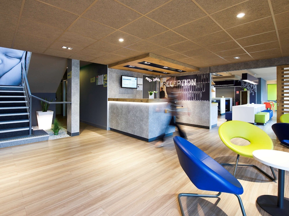 Ibis Budget Pau Est 8/71