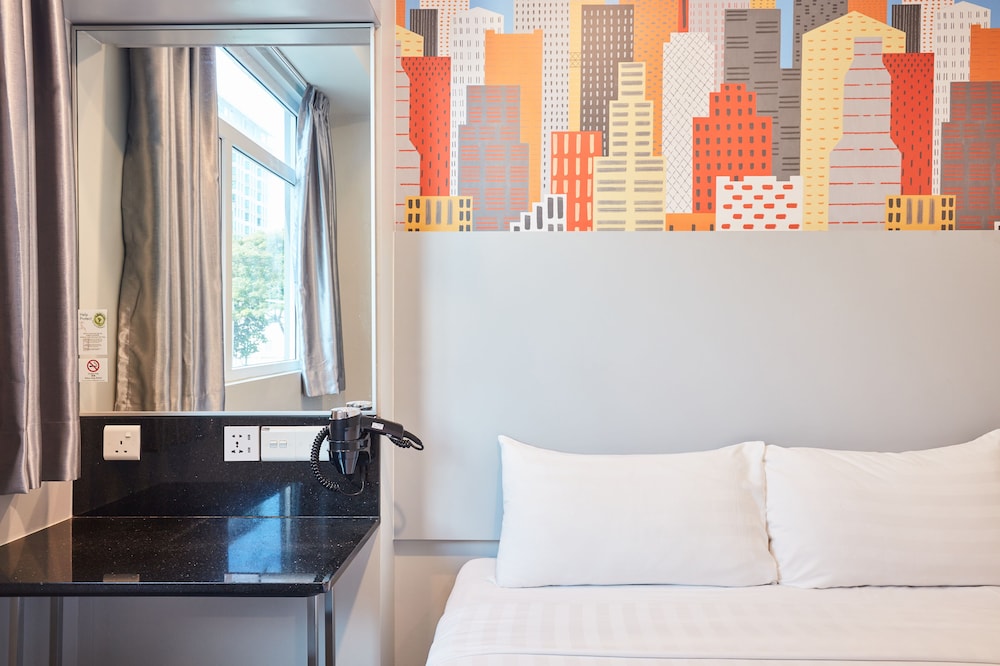 Ibis Budget Singapore Bugis 41/51