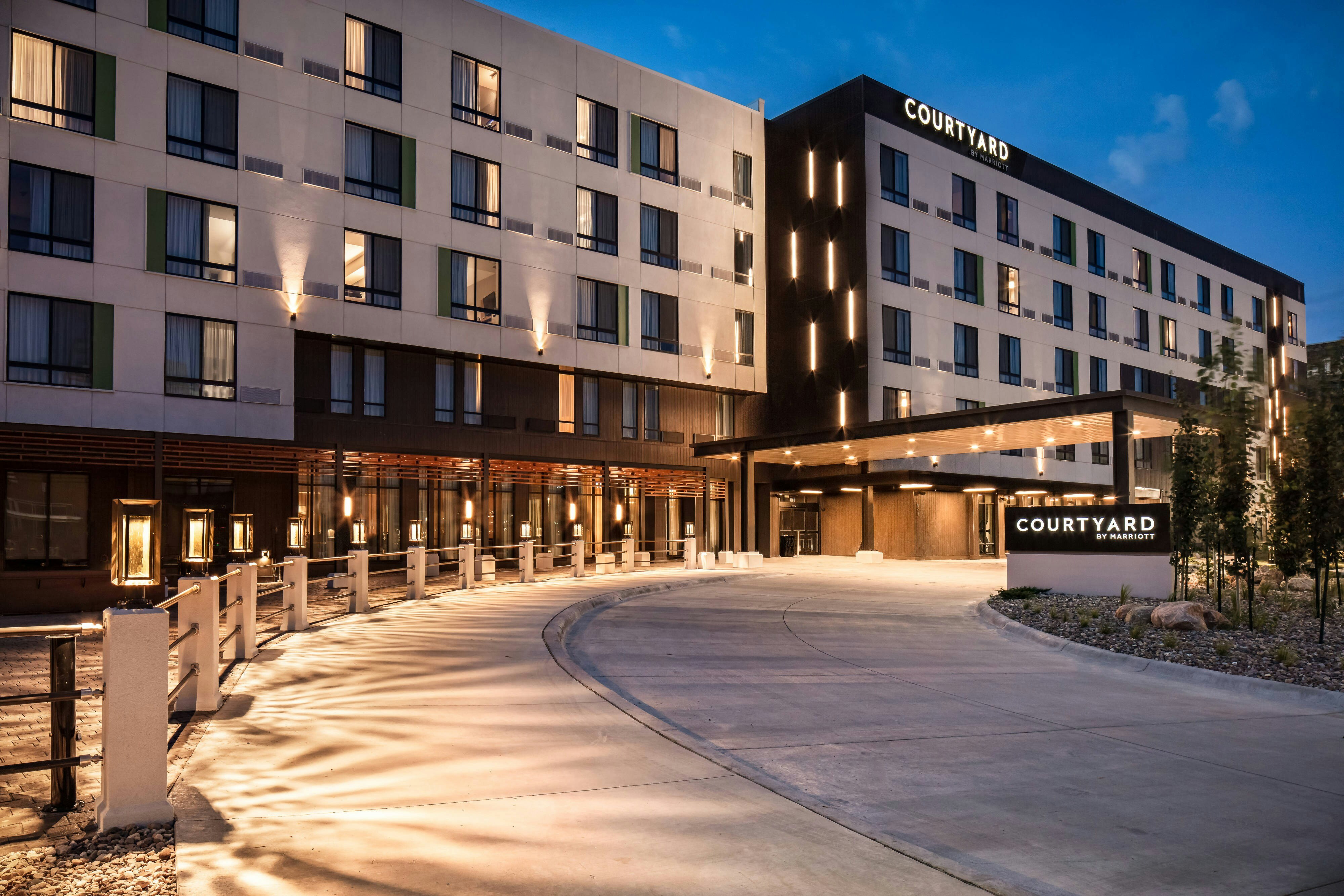 Courtyard by Marriott Sioux City Downtown/Convention Cente 53/53