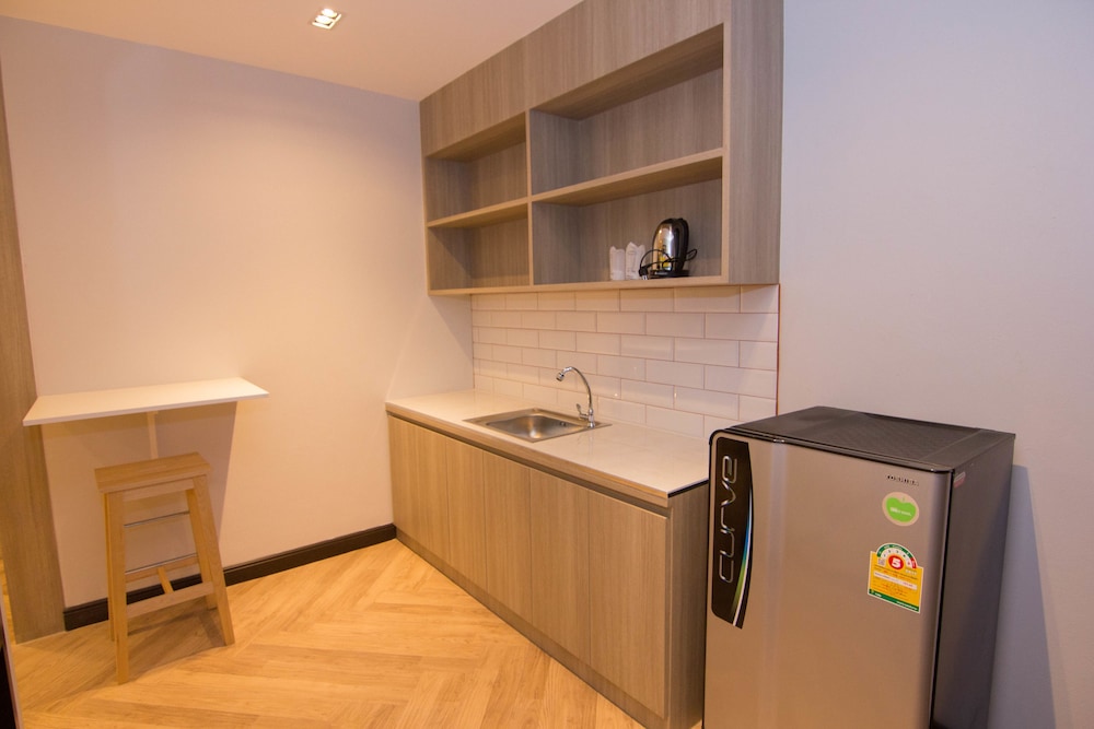 168 Studio Hotel Ubon Ratchathani 10/48
