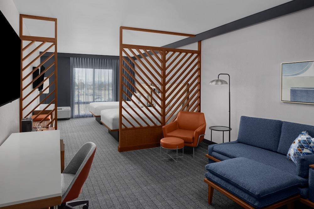 Courtyard by Marriott Orem University Place 16/38