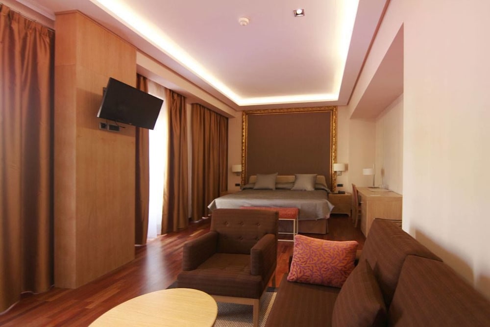 Hotel Casa Consistorial 32/53