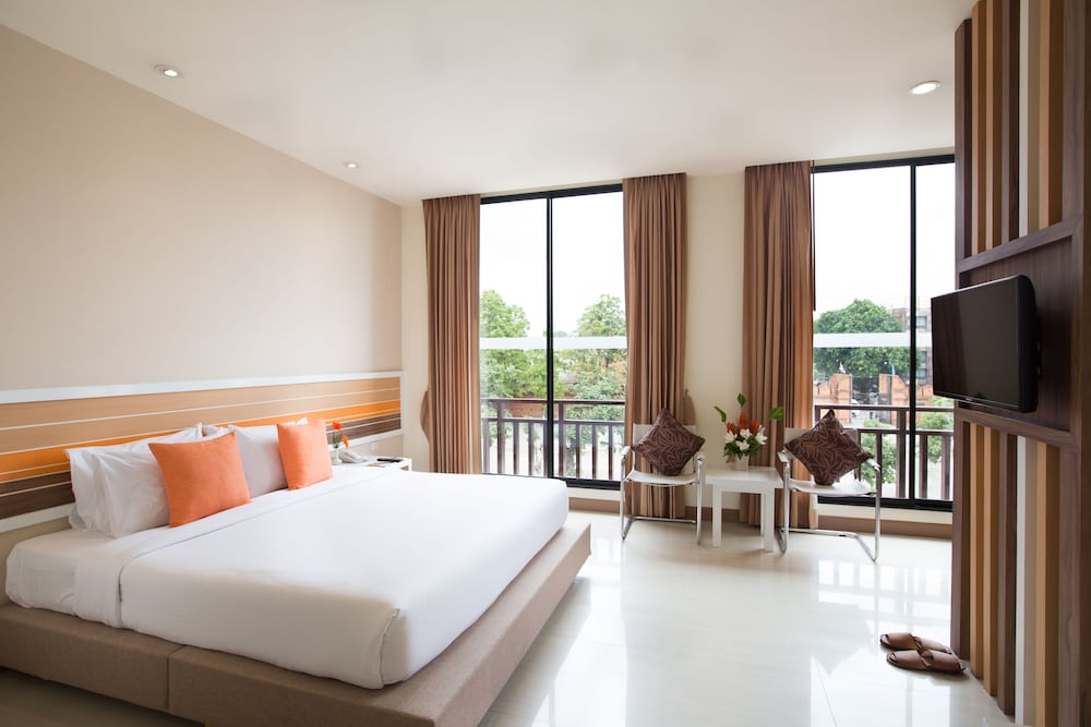Imm Hotel Thaphae Chiang Mai 28/70