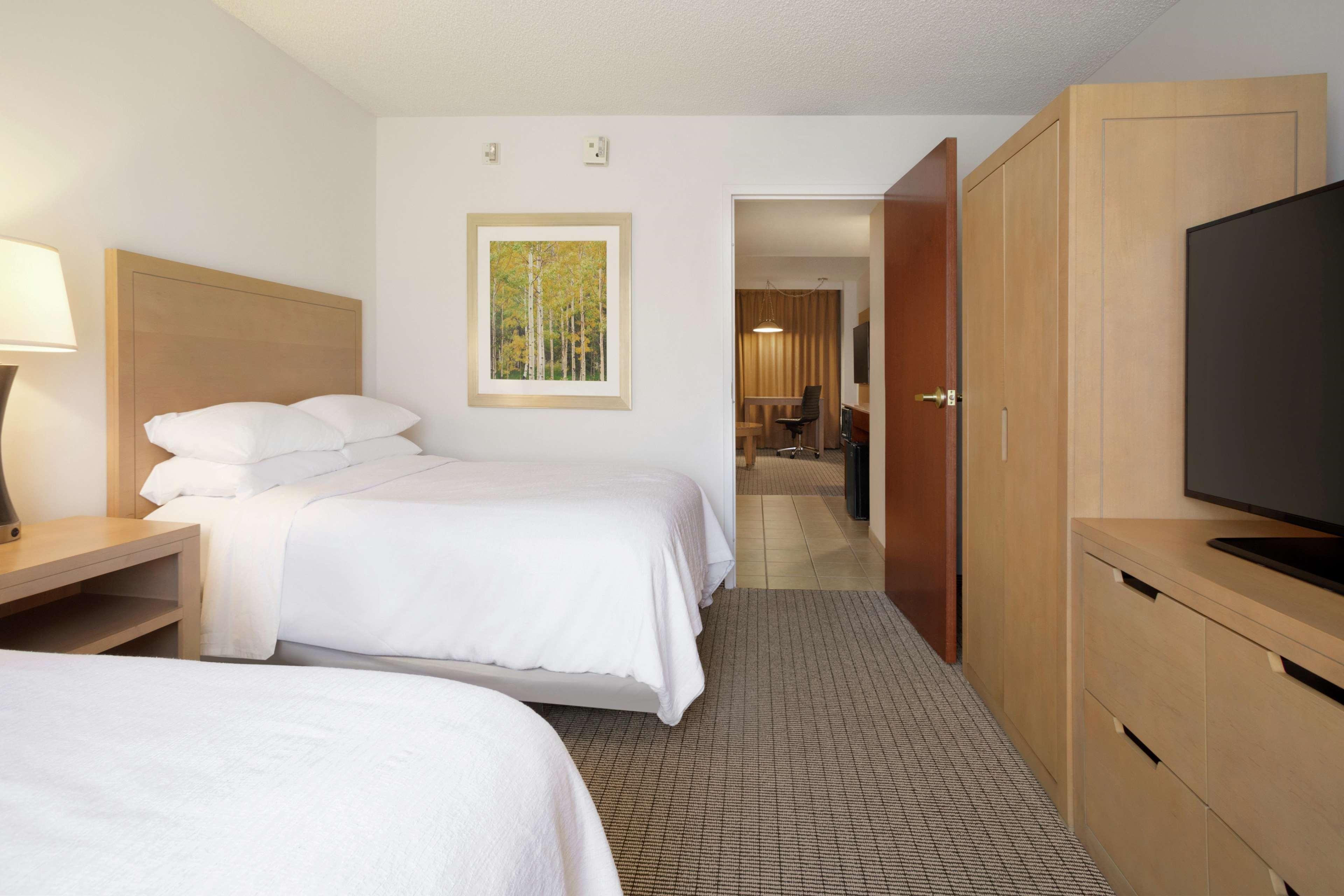1 BEDROOM, SUITE, 2 DOUBLE BEDS, ACCESSIBLE