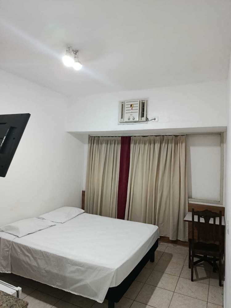 Hotel Atlantico Avenida 15/53