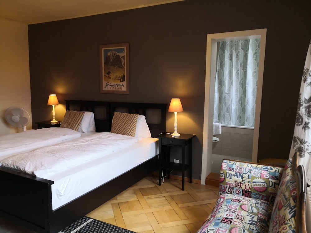 Alpenrose Hotel and Gardens 13/50