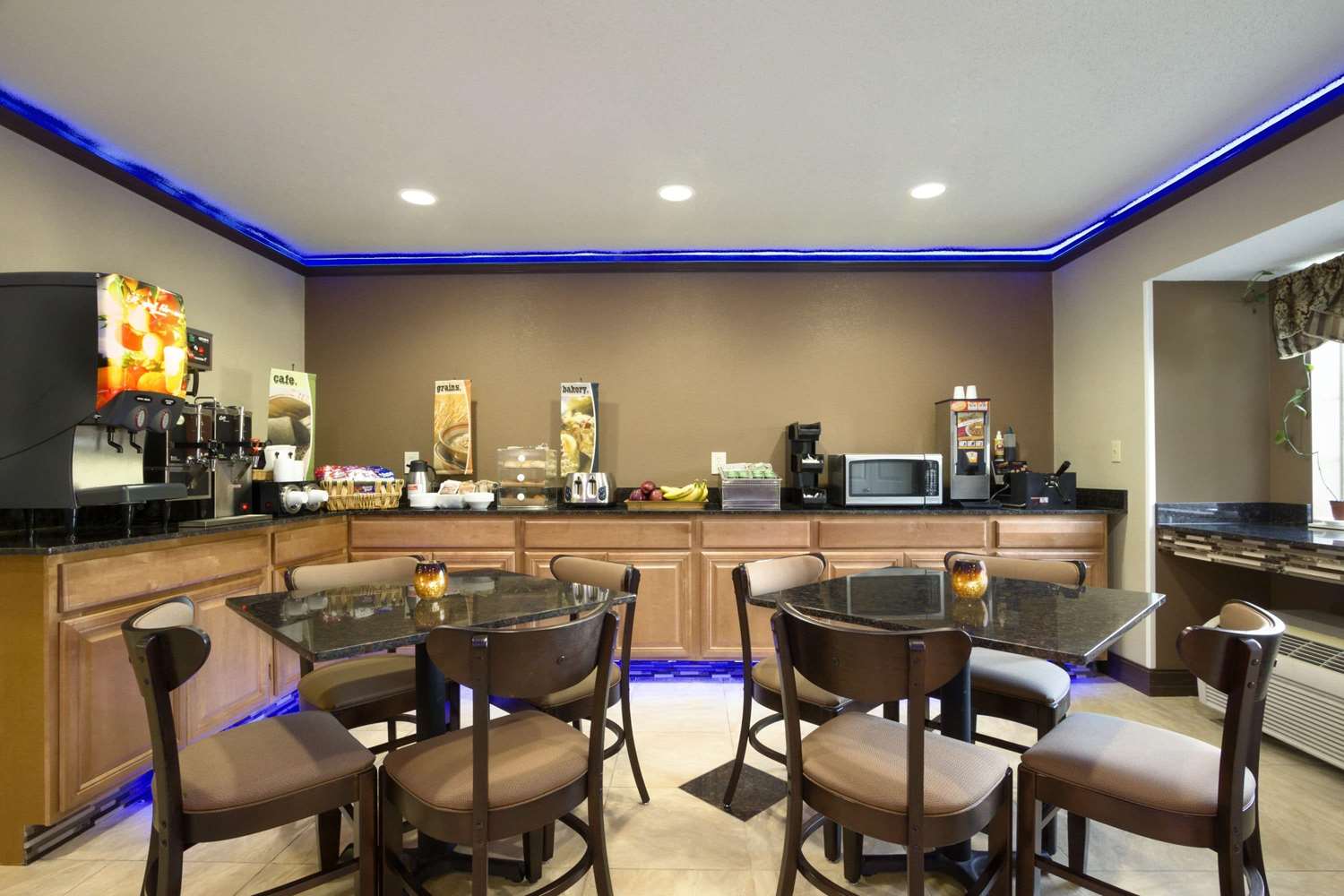 Microtel Inn & Suites by Wyndham Duncan/Spartanburg 10/19