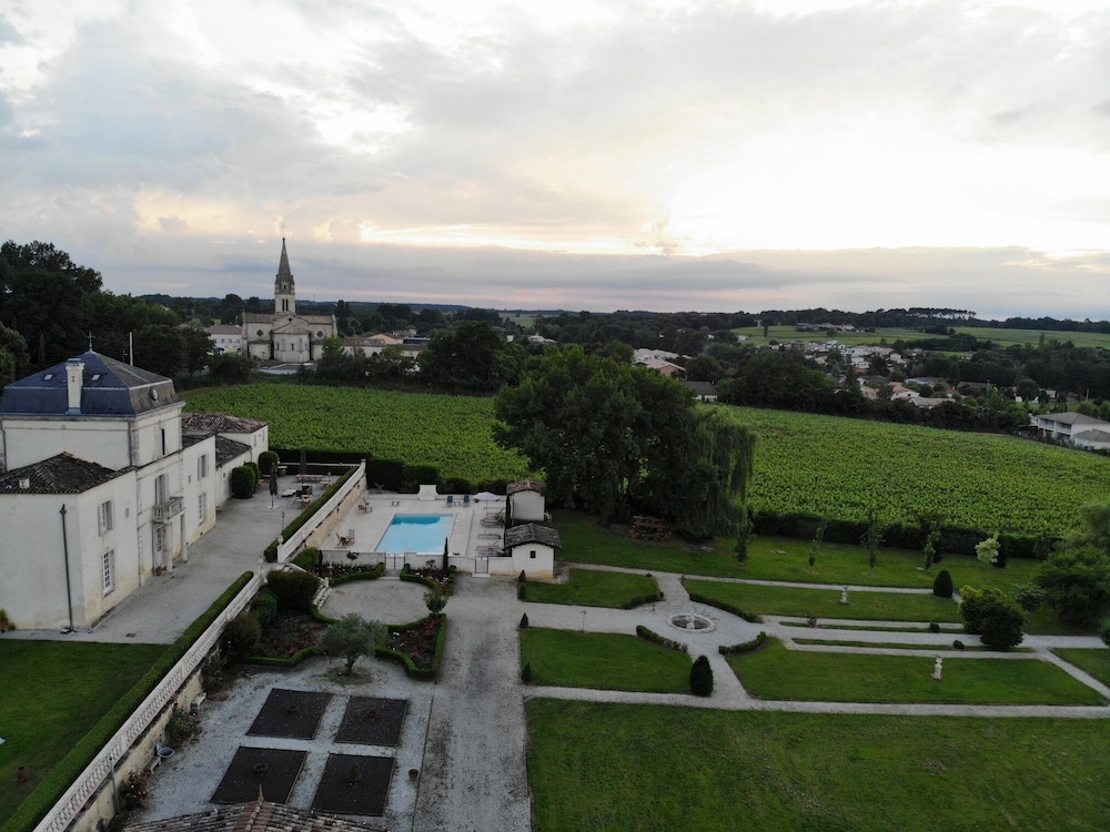 Chateau De Lantic 61/66