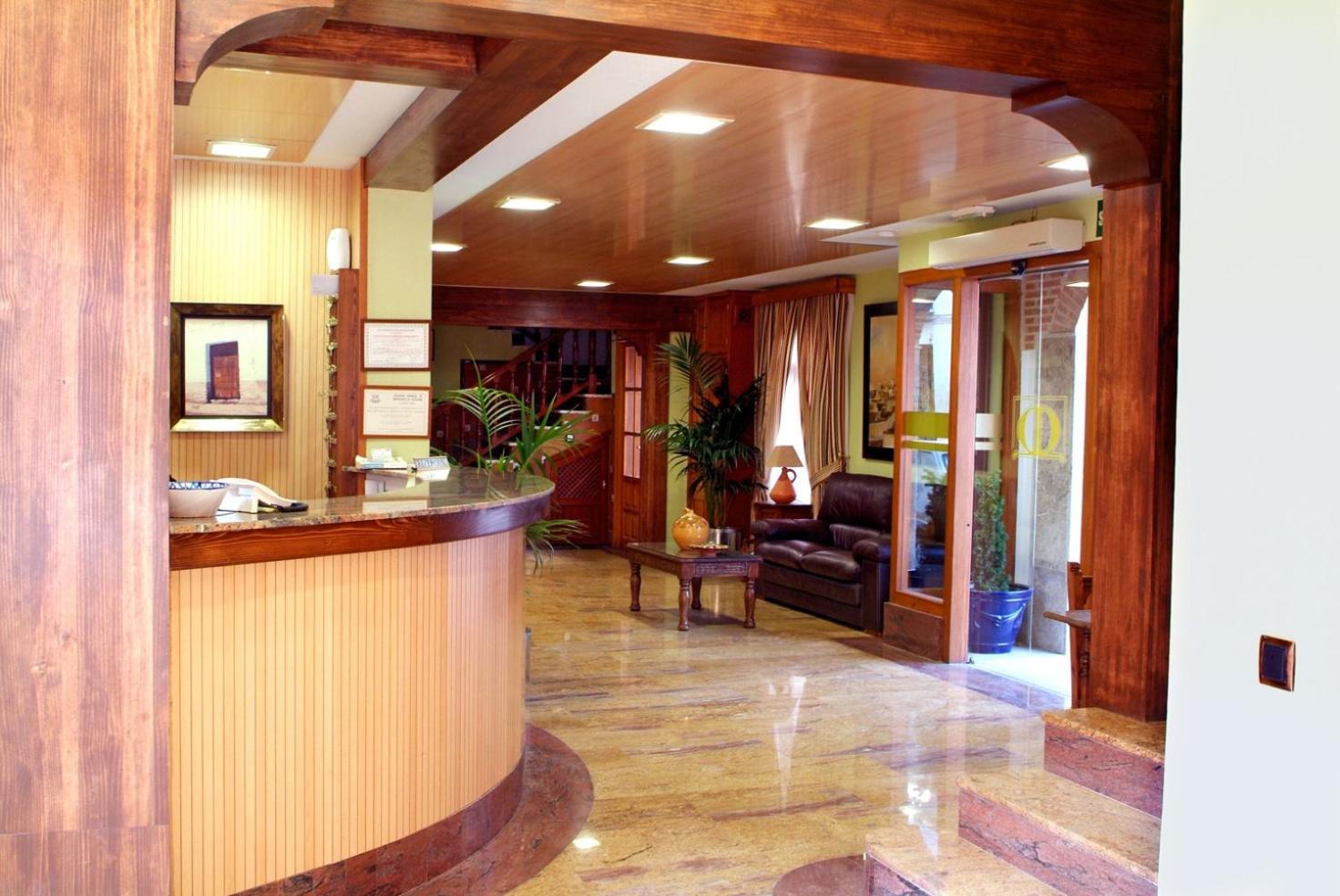 Hotel Menano 9/23