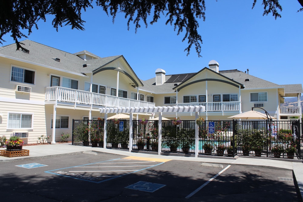 Geyserville Inn 4/70