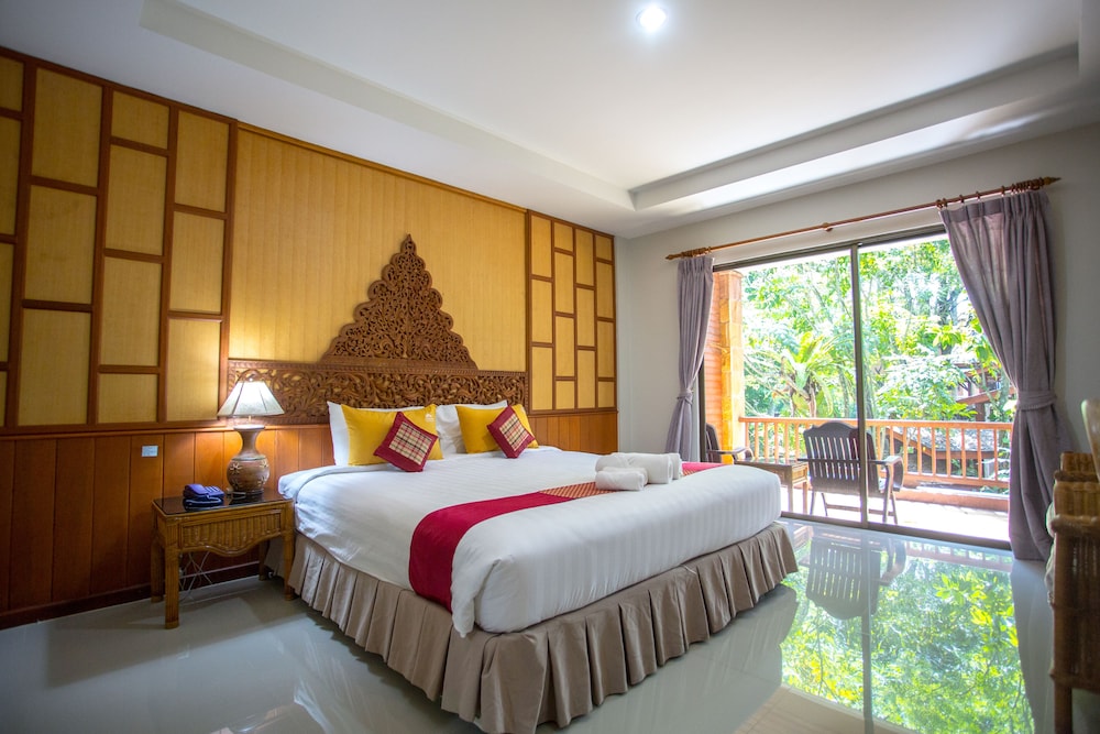 100 Islands Resort Spa 16/66