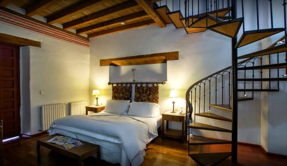 Hotel Posada La Basilica 24/72