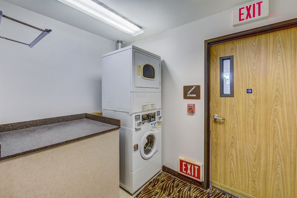 Motel6 Sutherlin, OR – I-5 31/47