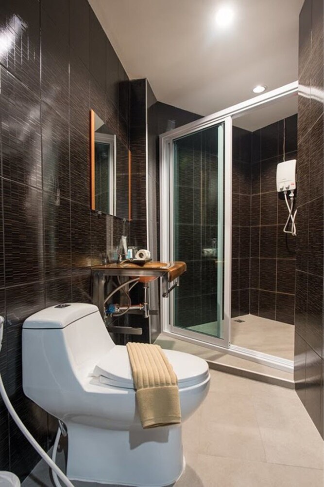Chanthaburi Center Hotel 40/40