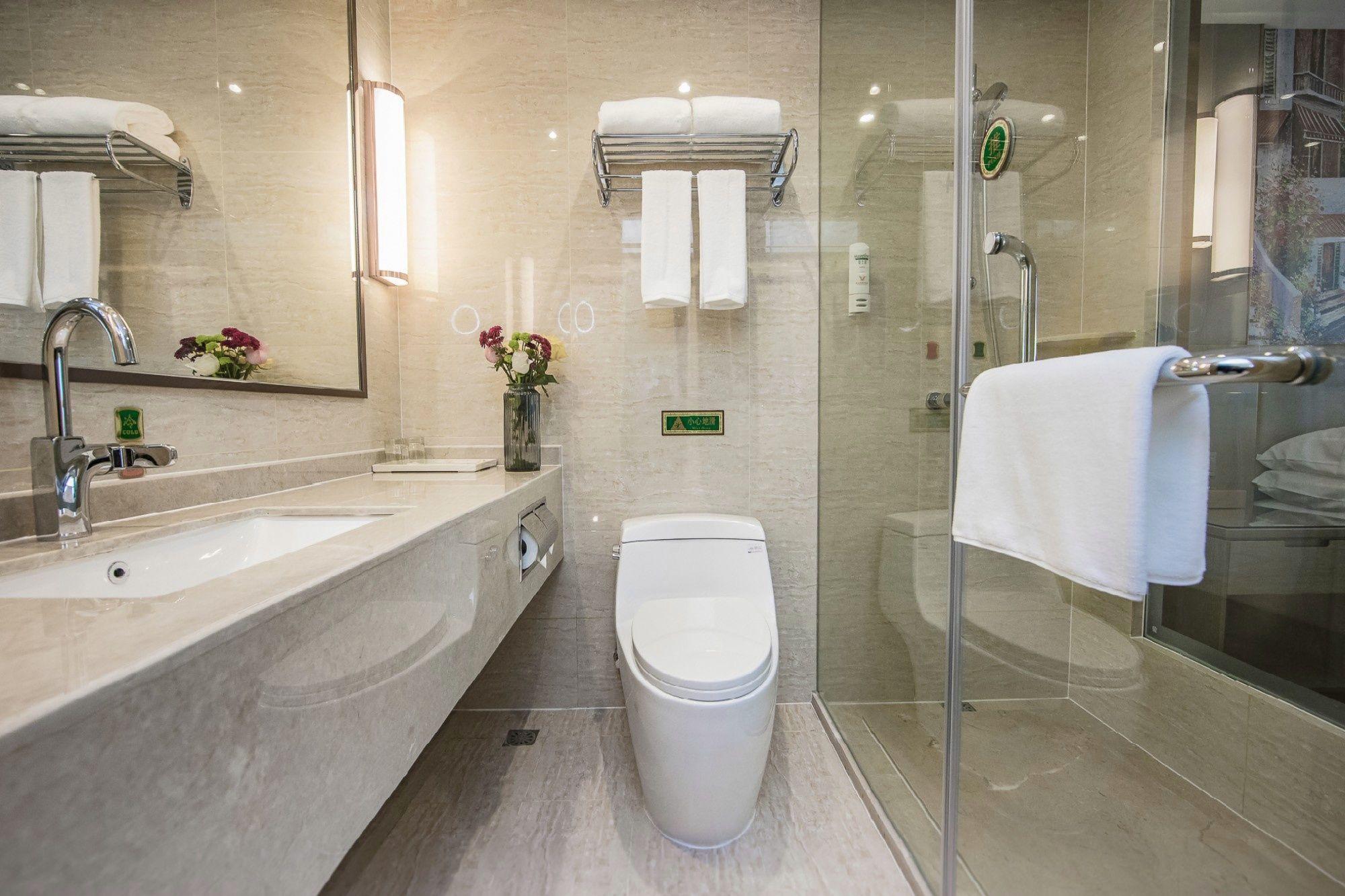 Vienna International Hotel (Haimen Pedestrian Street) 40/40