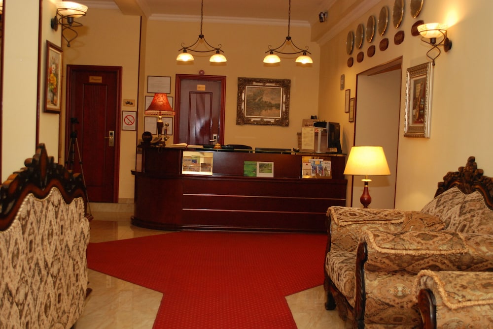 Planeta Inn Hotel 10/50