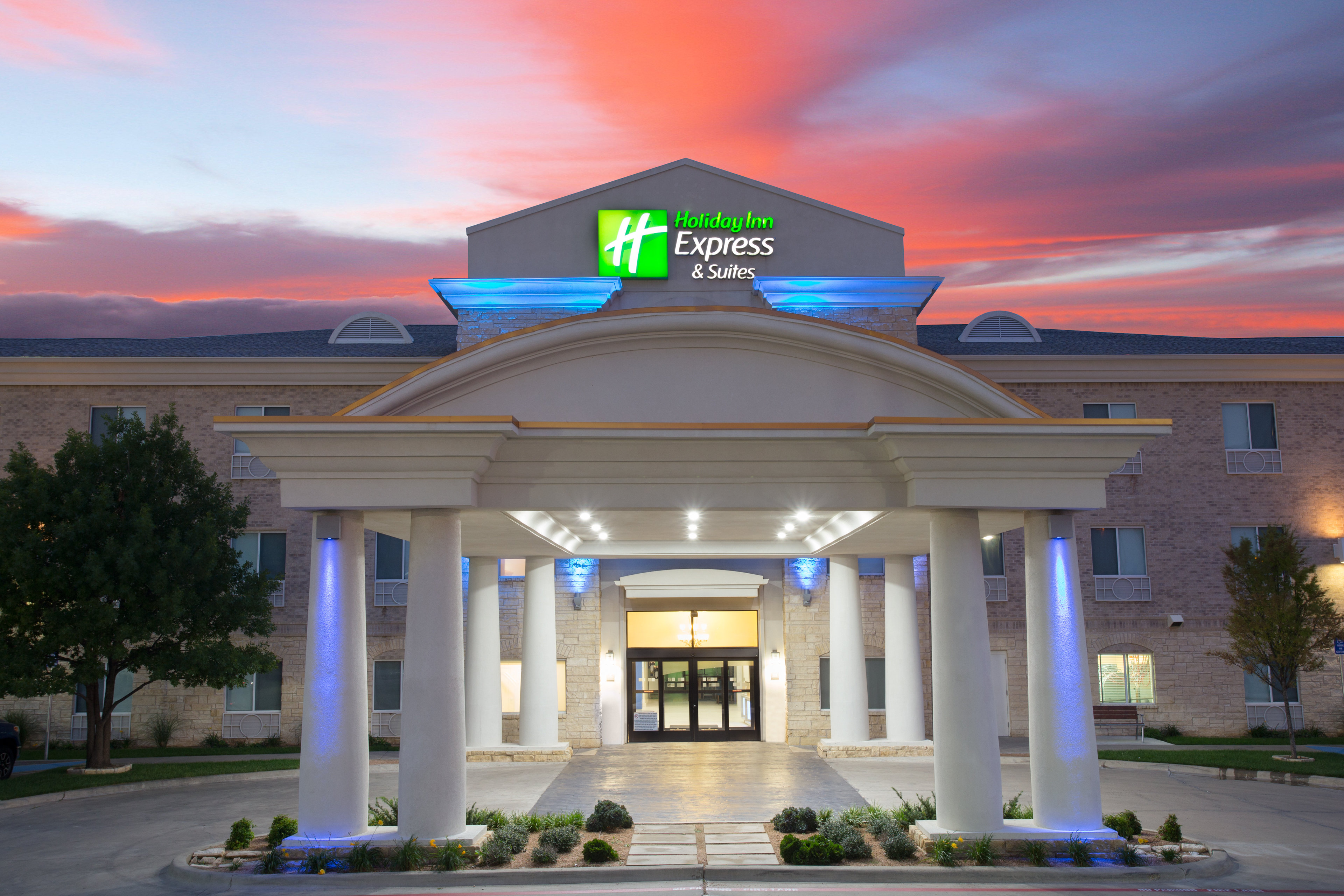 Holiday Inn Express Hotel Suites Amarillo 2/53