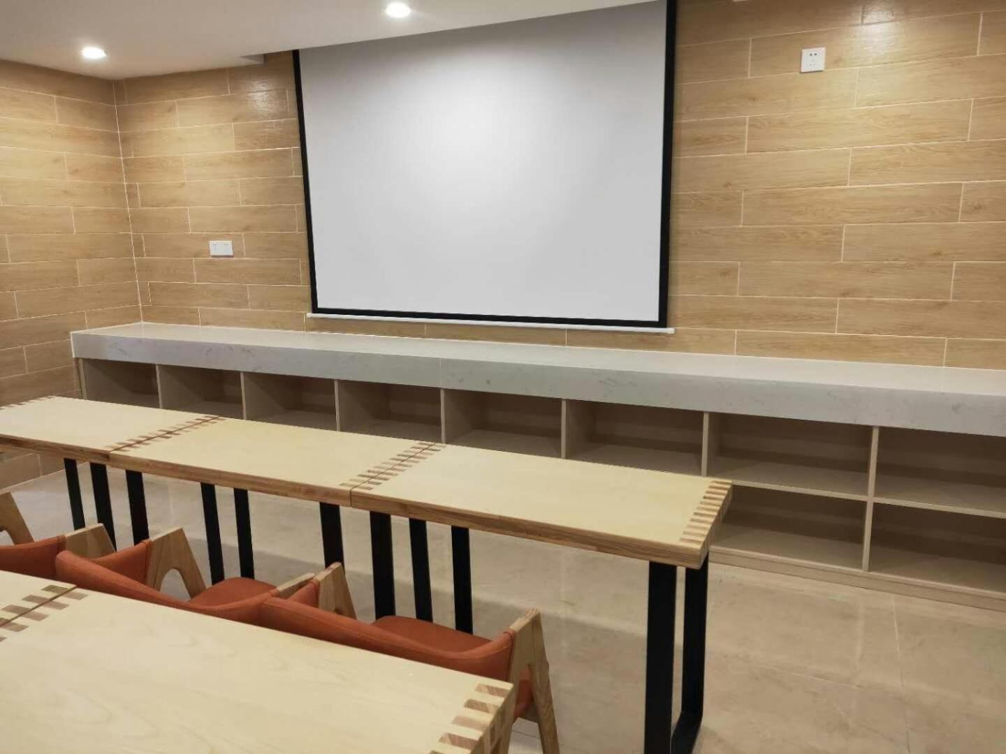 7 Days Inn (Guangzhou Chenjiaci Metro Station) 15/22