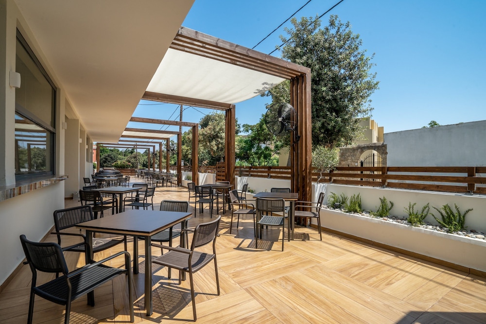 Castellum Suites - All Inclusive 36/48