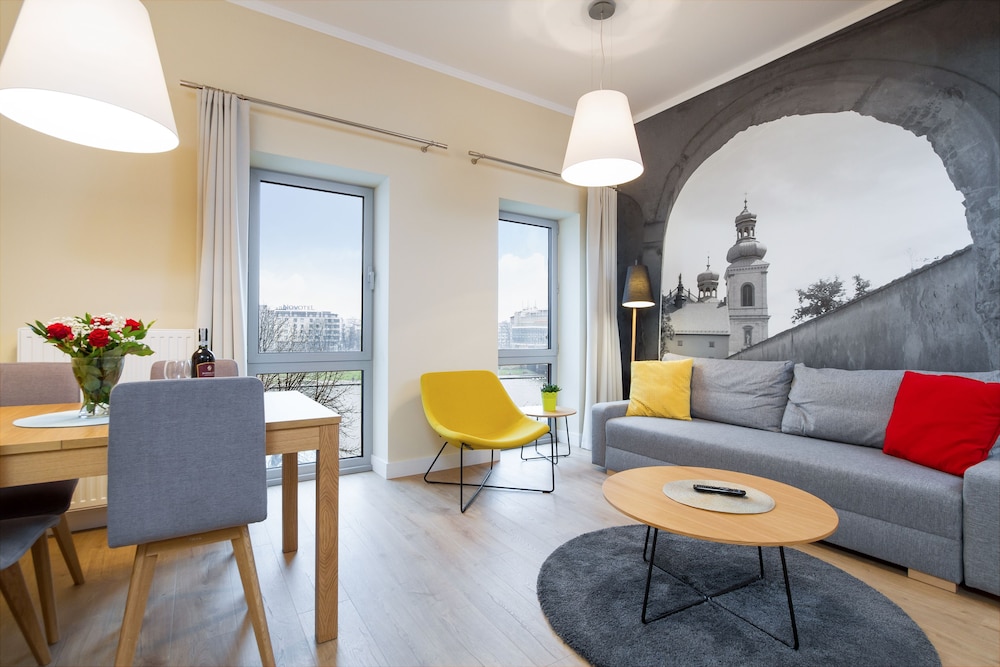 Cracow Riverside Aparthotel 34/50